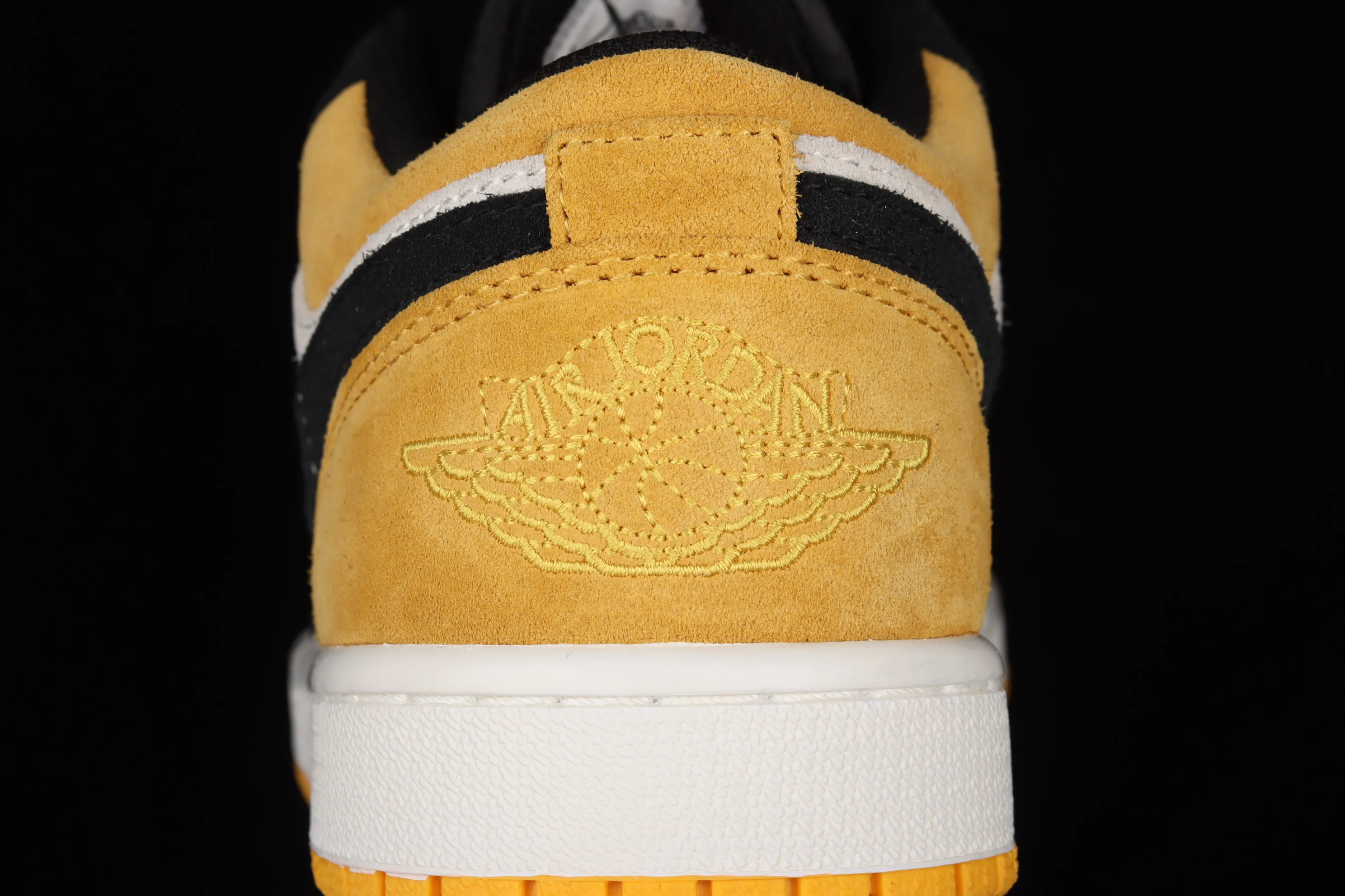 All categories Air Jordan Jordan series basketball shoes Air Jordan 1 Low X version Air Jordan 1 Low AJ1 Joe 1 low-top cultural and leisure sports sneakers 553558-127